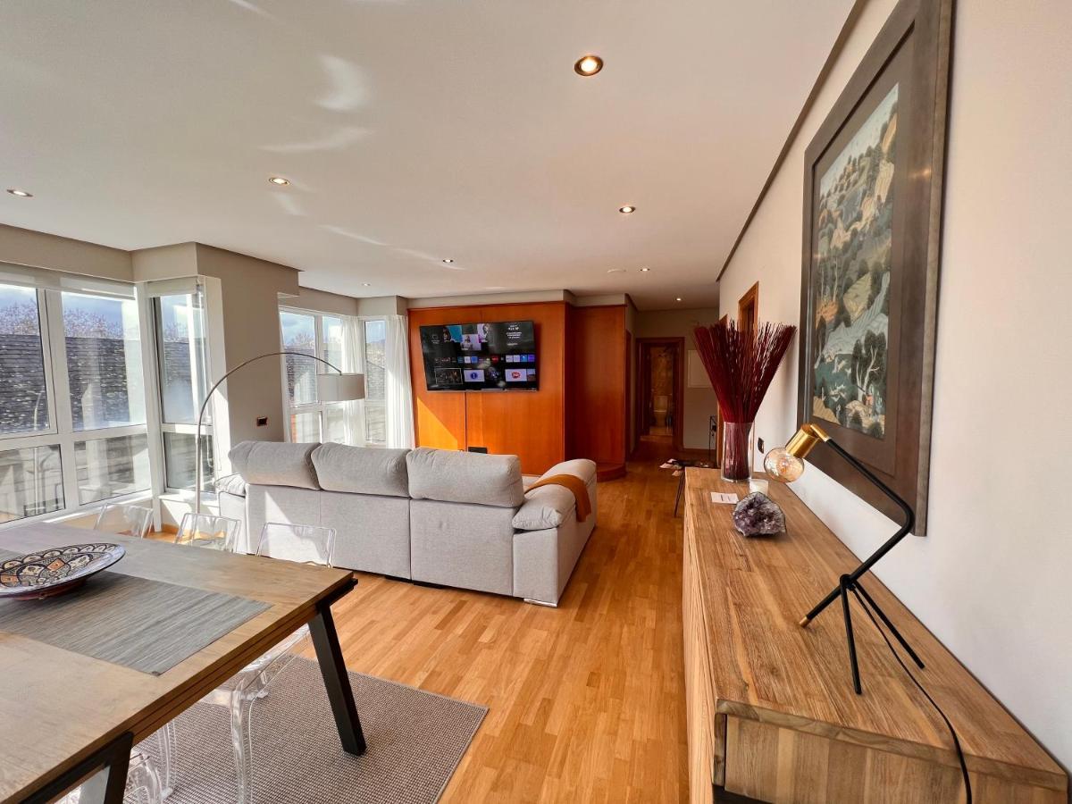 Apartamentos San Martin Ourense Centro 1 المظهر الخارجي الصورة